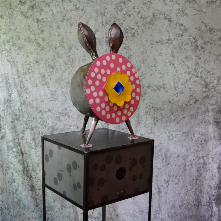 Jia sculpture